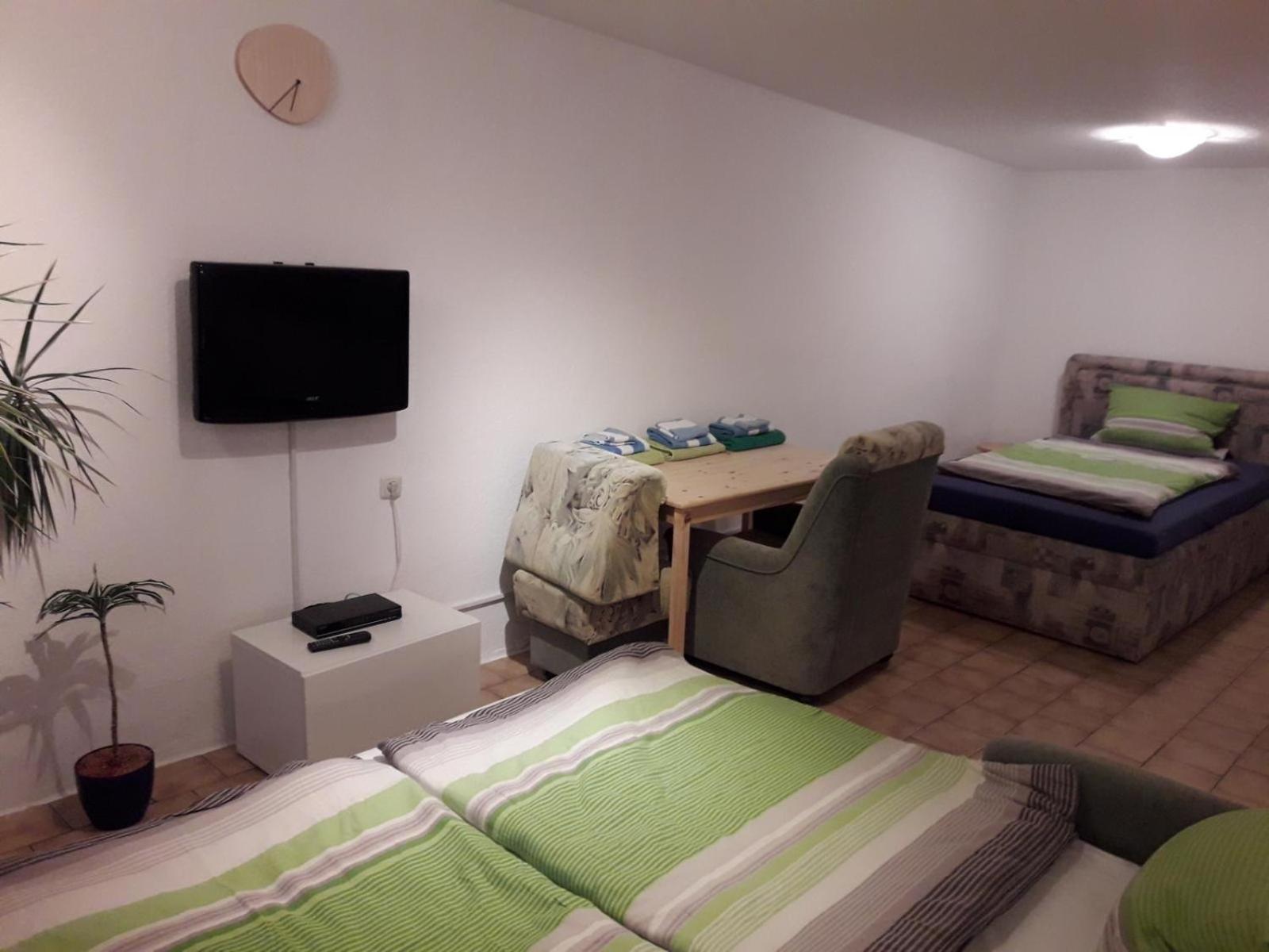 Kleine Ferienwohnung Am Stadtrand Von Leipzig Luaran gambar